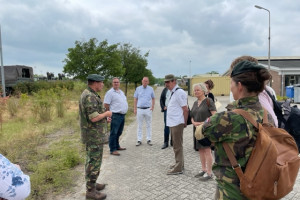 Netwerk Defensie PvdA op werkbezoek aan Johannes Postkazerne in Havelte